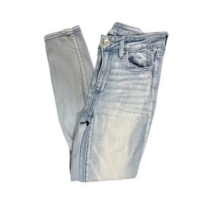 American Eagle Light Wash Jeggings – Size 6 Short